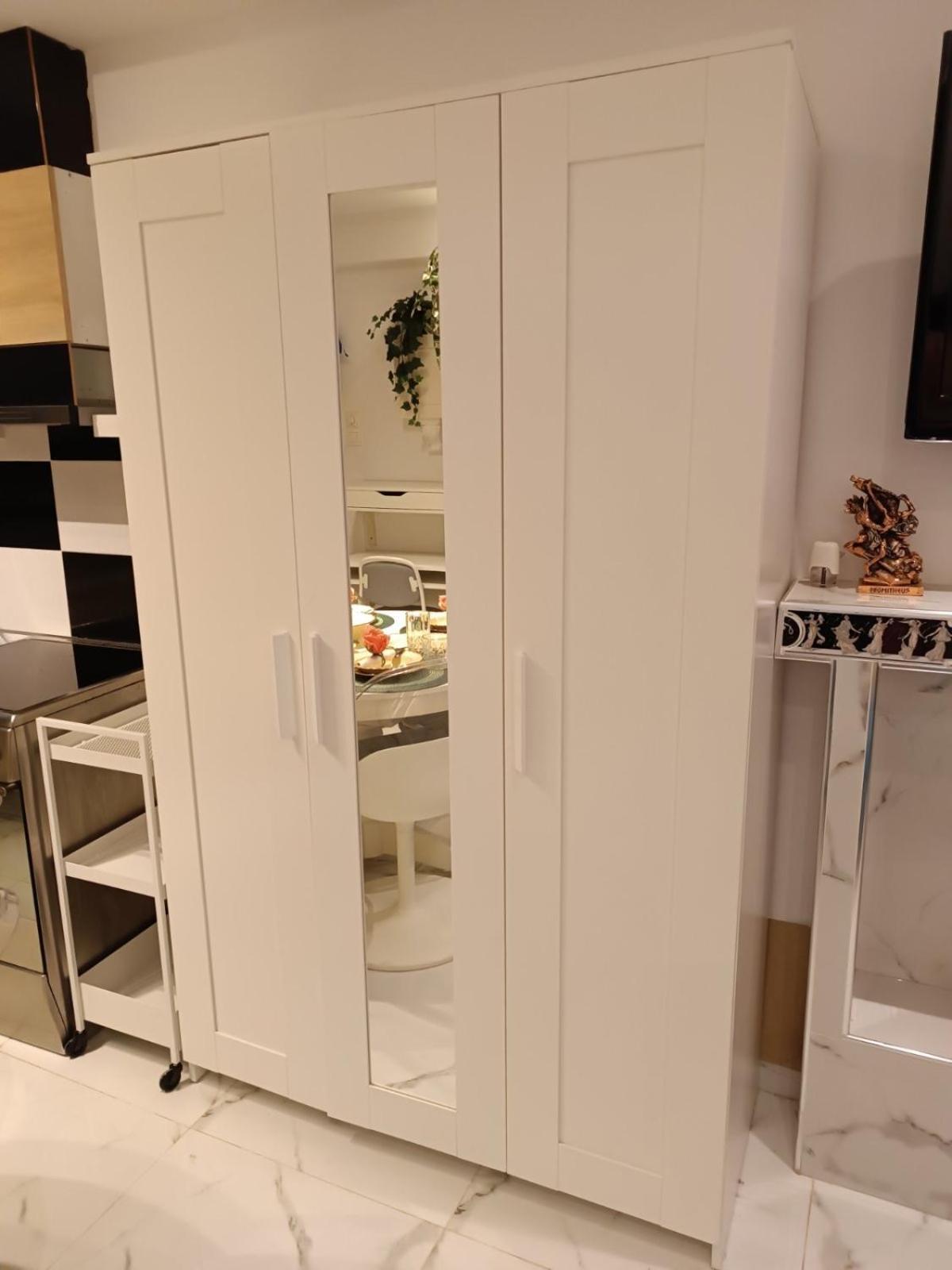 Giannis Apartment Atenas Exterior foto